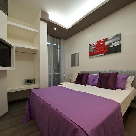 Roma Naif Rooms Rum bild