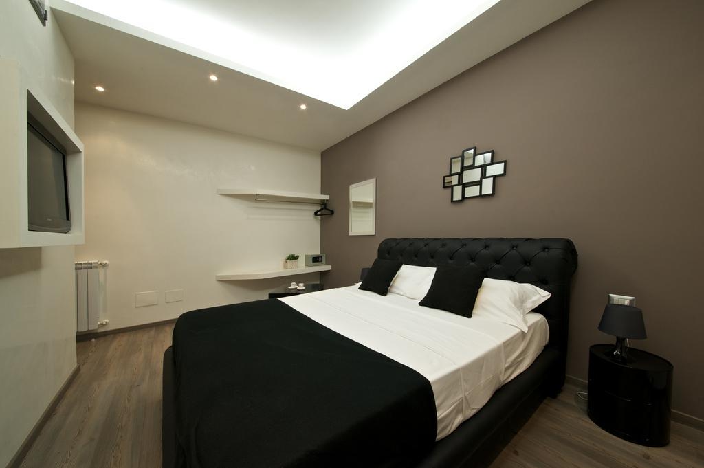 Roma Naif Rooms Exteriör bild