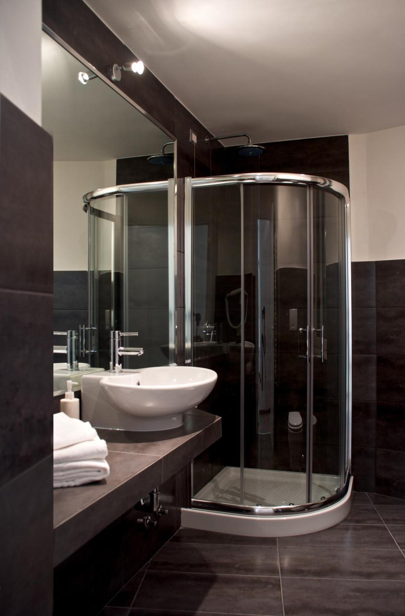Roma Naif Rooms Rum bild