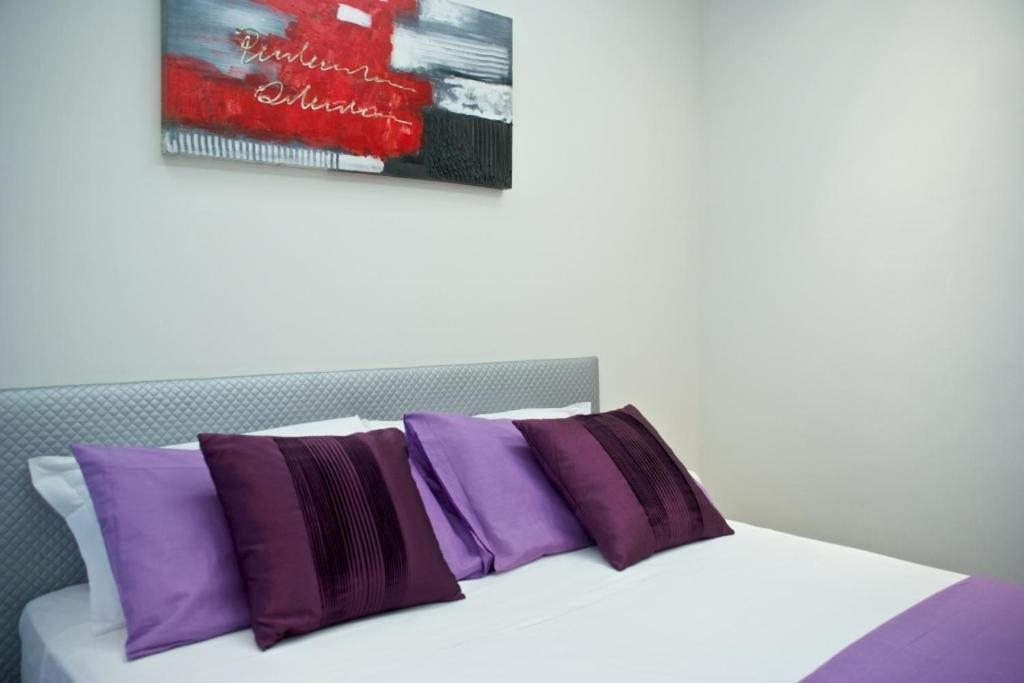 Roma Naif Rooms Rum bild