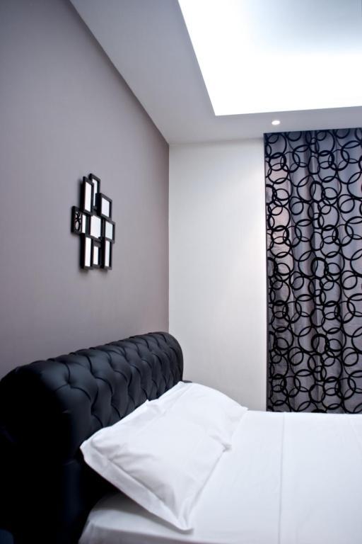 Roma Naif Rooms Rum bild